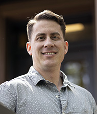 Portrait of Andrew Daggon